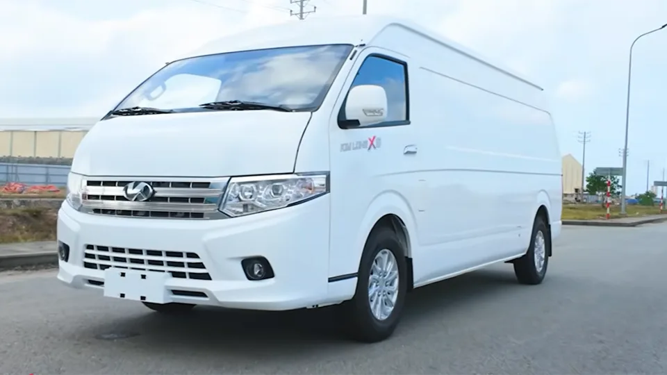 X9 Van