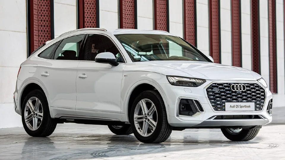 Audi Q5 Sportback: Ưu đãi, Bảng giá 9/2025 & đánh giá chi tiết