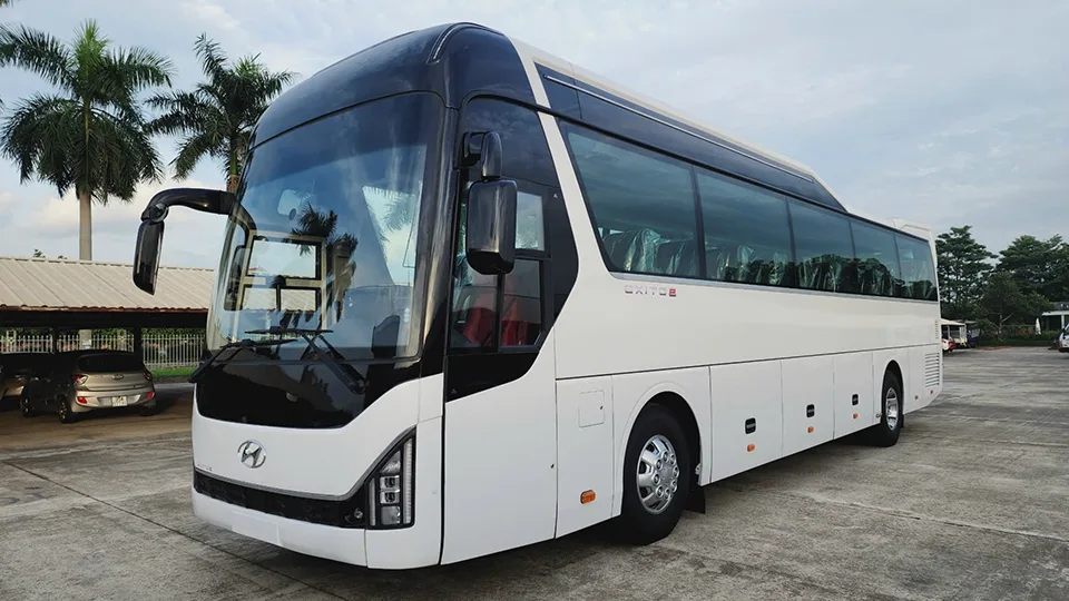 Exito 47 chỗ