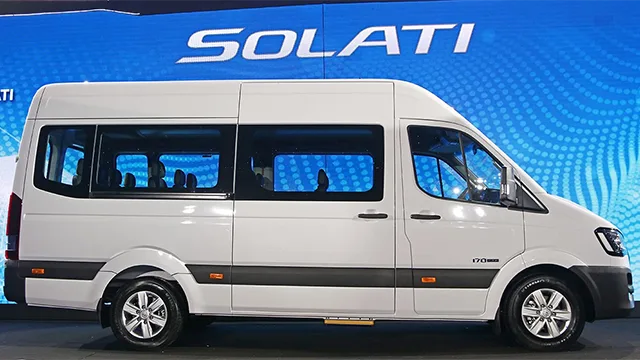 Ngoại thất Hyundai Solati 16 chỗ