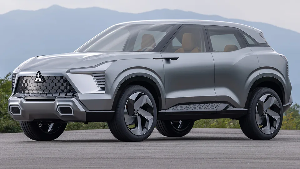Mitsubishi XFC Concept