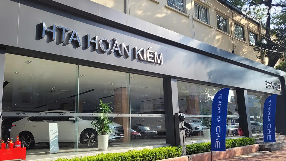 BYD HTA Hoàn Kiếm