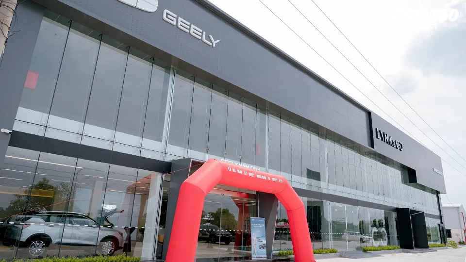 Geely Nam Định