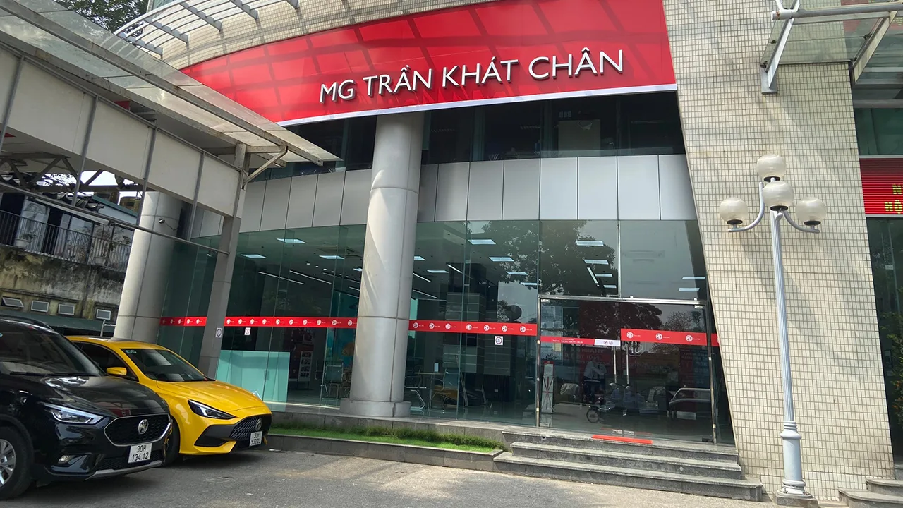 MG Trần Khát Chân
