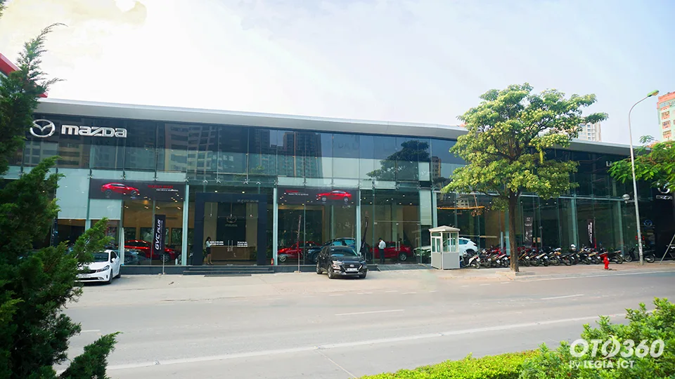 Mazda Lê Văn Lương