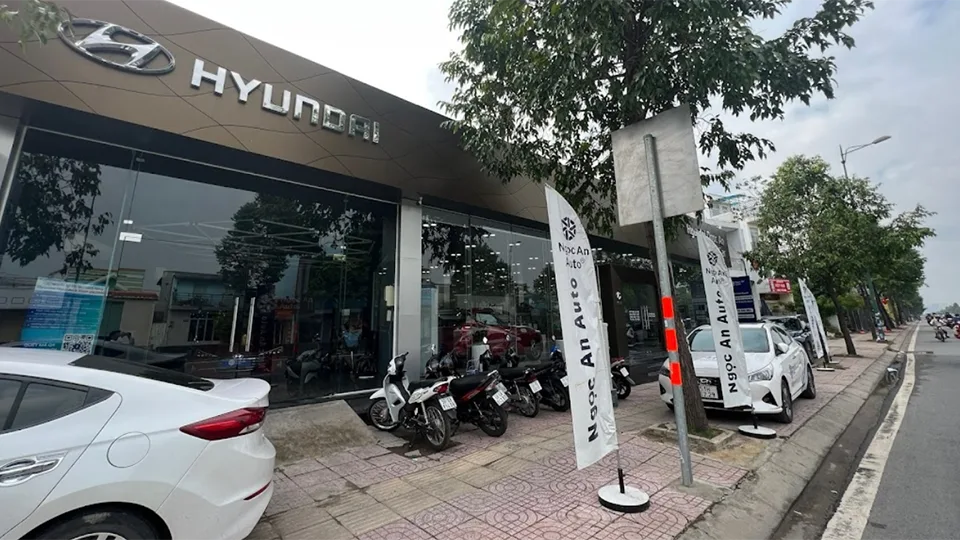 Salon Ô Tô Việt Hàn Mua bán trao đổi các dòng xe đã qua sử dụng