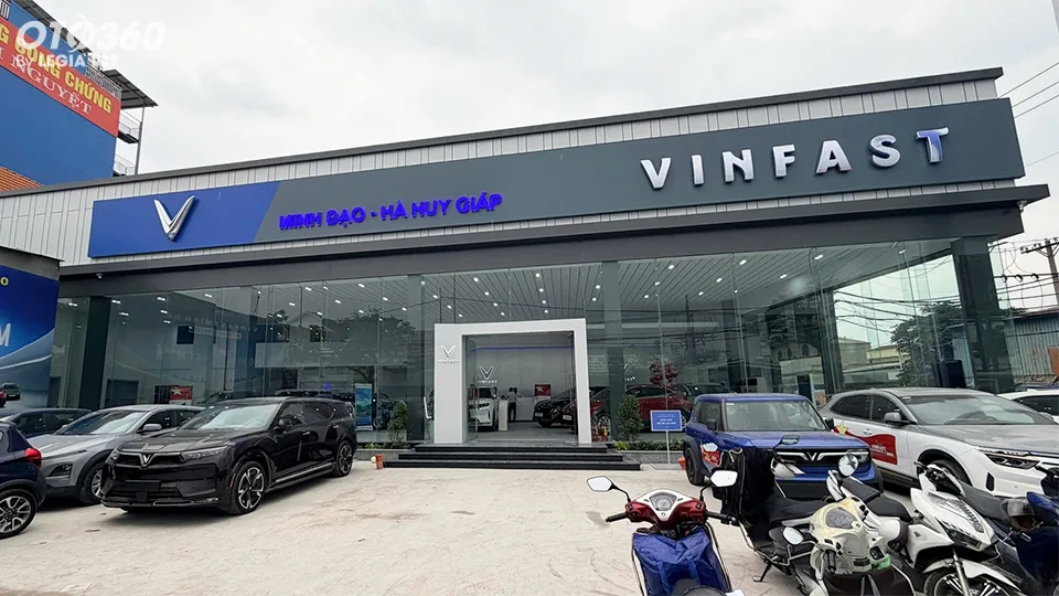 VinFast Minh Đạo - Hà Huy Giáp