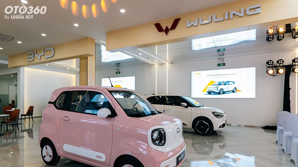 Wuling WCAR HCM